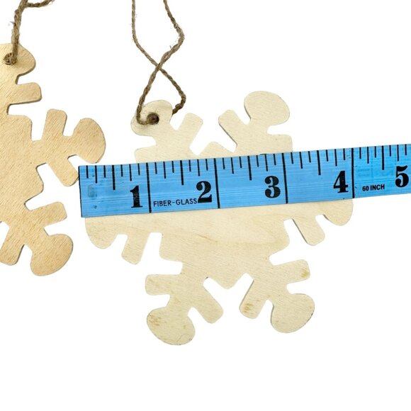 Snowflake Ornaments 13 pc Set Wood Metal Storage Tin Box Ice Cube Mold - Picture 7 of 16